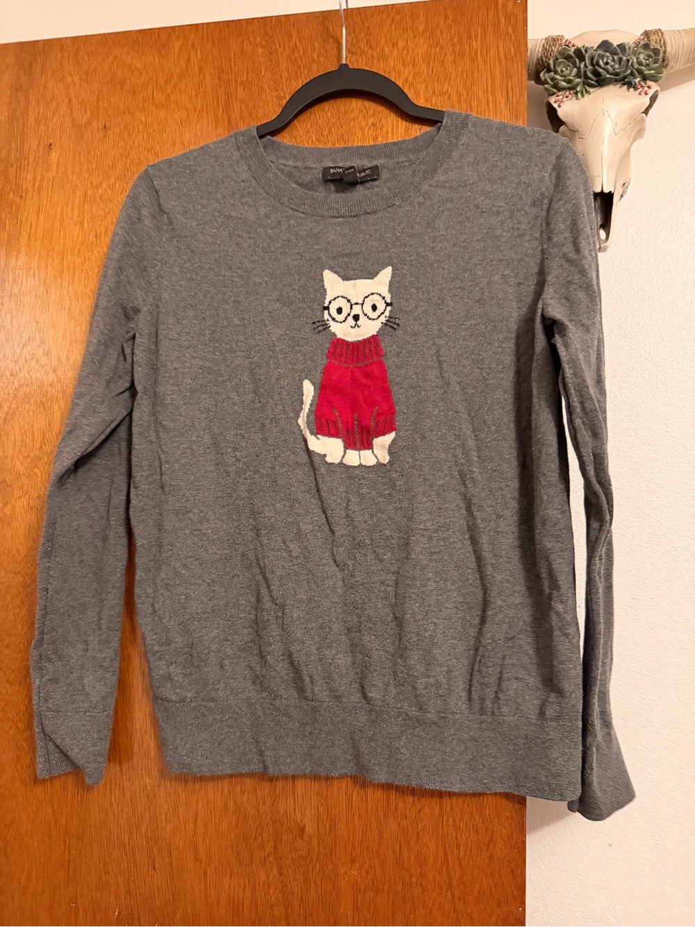 Banana republic nerdy cat cotton sweater